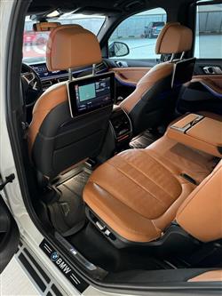 بي ام دبليو X7